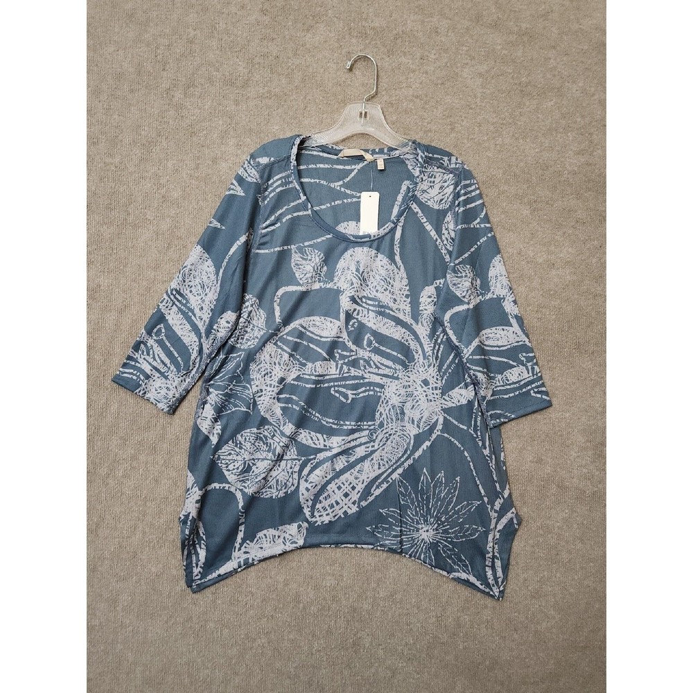 Soft Surroundings Pullover Top Womens M Blue Floral Asymmetrical 1/2 Sleeve NEW